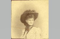 Unidentified woman (000-097-106)