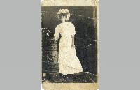 Unidentified woman (000-097-106)