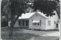 Brock House, Grapevine, 1981 (090-074-081)