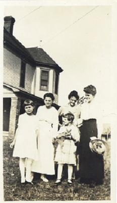 Frances Allen, Dr. Daisy Emery Allen, Sheila Allen, Lottie Emery, and Anna Emery