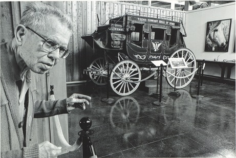 Dominick Cirincione with stagecoach